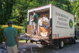Moving and Downsizing Cleanouts in Noank, CT